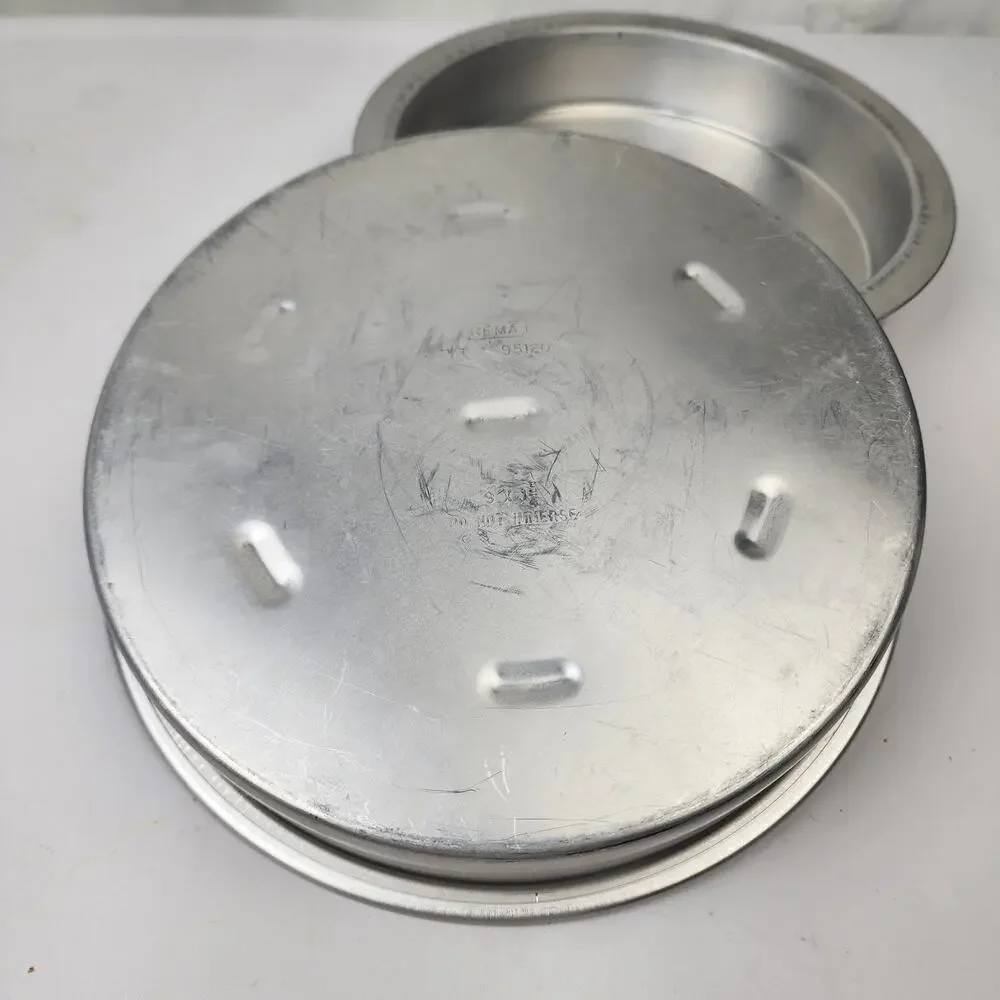 Rema 9 x 1 3/4 Round Cake Pans Insulated Air Baking Bake Double Wall Set Of 2